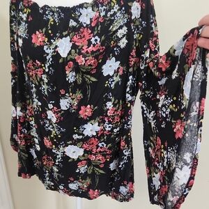 Floral Off-Shoulder Women's Top Bell Sleeves